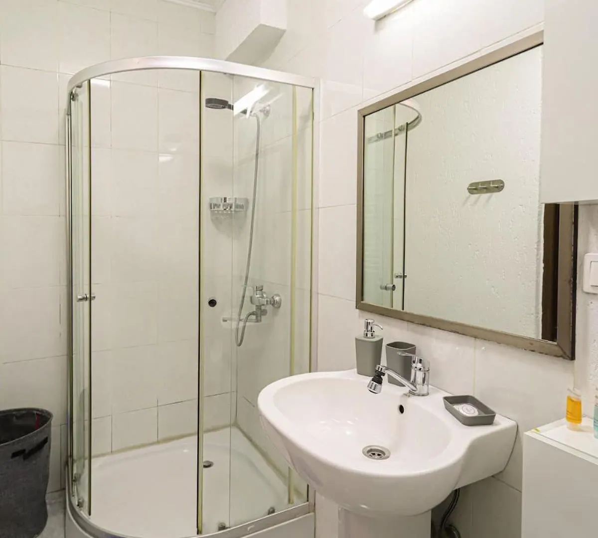 Cozy Apt Near Vake Park - By Wehost Tbilisi 0*,  Georgien