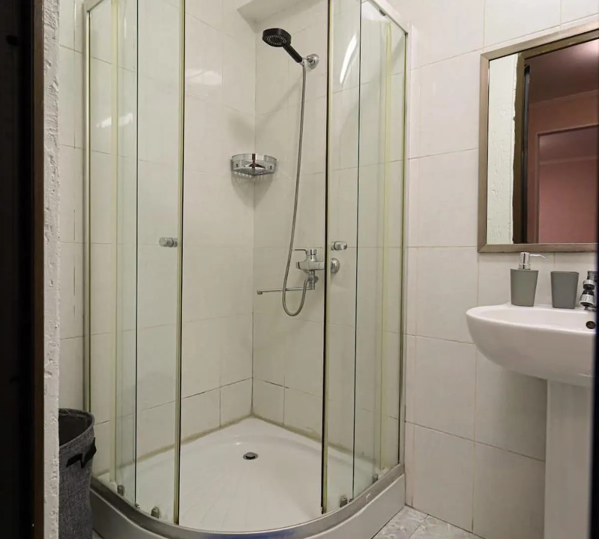Apartament Cozy Apt Near Vake Park - By Wehost Tbilisi Gruzja