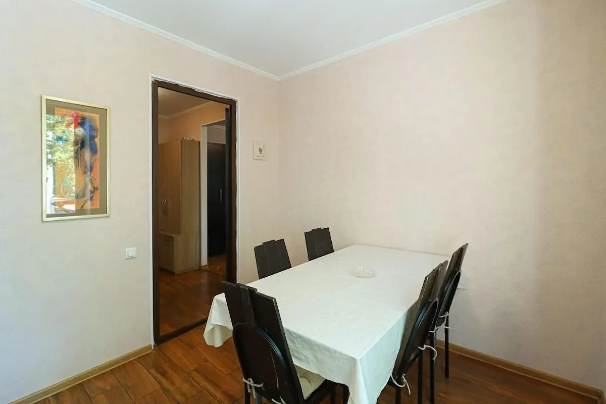 Cozy Apt Near Vake Park - By Wehost Tbilisi Gruzja